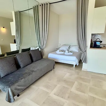 Apartamento Lovely In Marina Baie Des Anges *