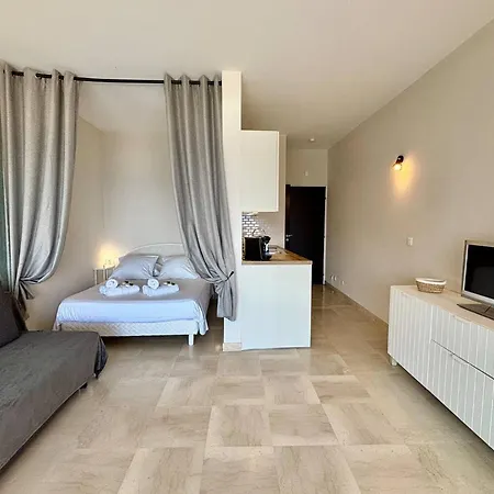 Lovely In Marina Baie Des Anges Villeneuve-Loubet