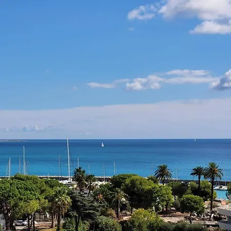 Lovely In Marina Baie Des Anges Apartamento *