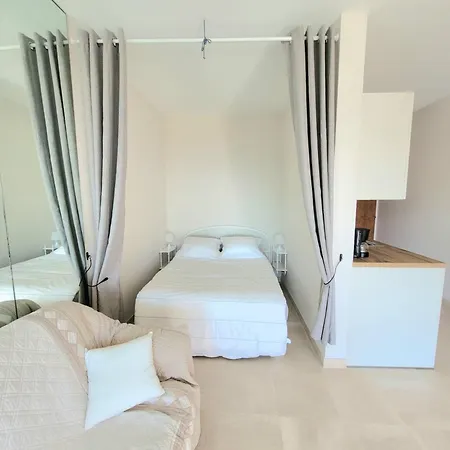 Lovely In Marina Baie Des Anges Apartment *